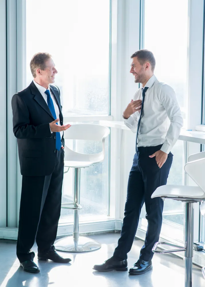 employee-talking